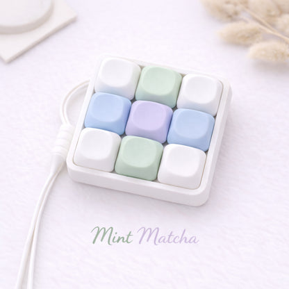 Classic 9 Key Keyboard Fidget Clicker MOA-Profile Keycaps